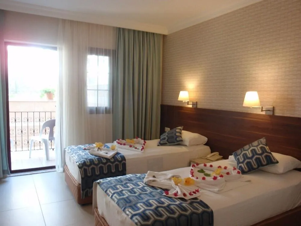 Bronze Hotel Oludeniz Turkey